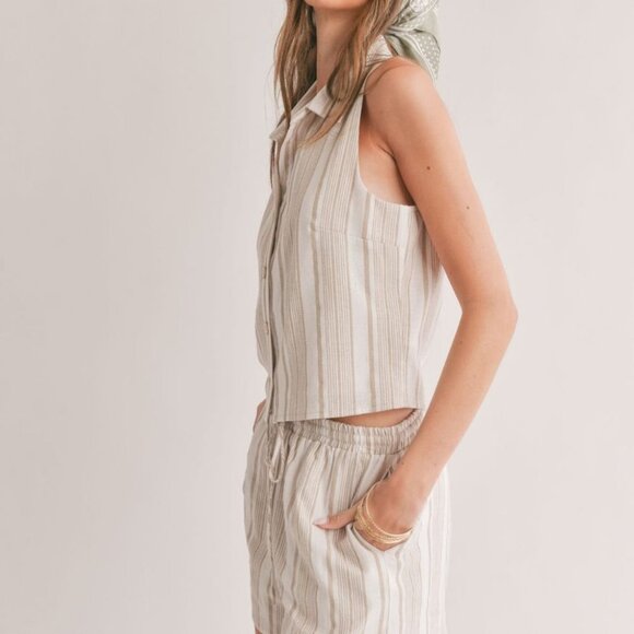 Women's Linen Blend Striped Dolphin Shorts | Ivory Taupe - Picture 3 of 4